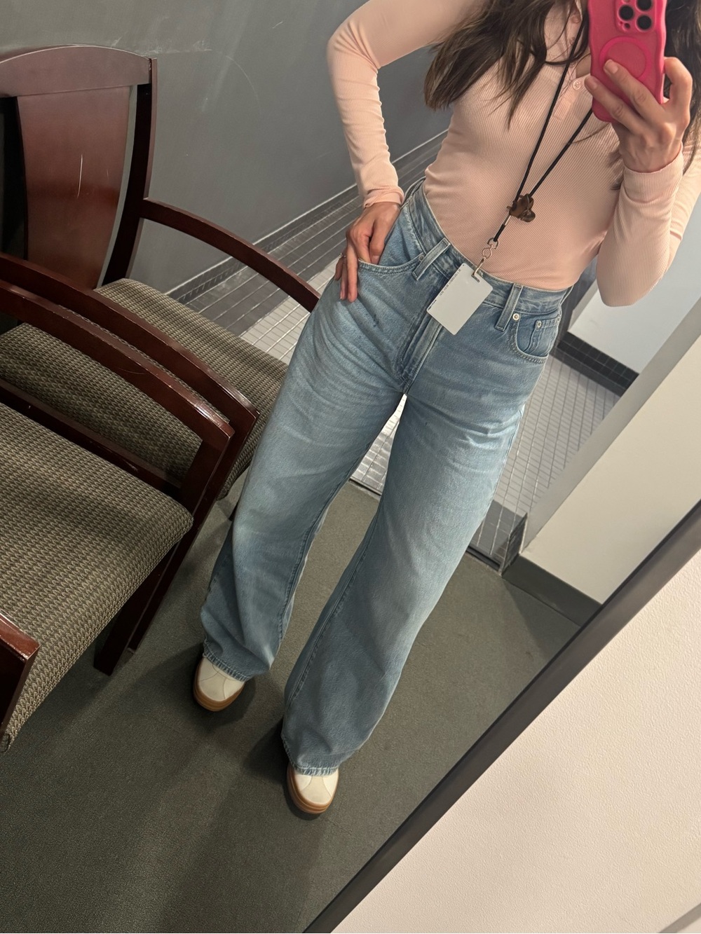 Levis’ Cinch High Waisted Baggy jeans